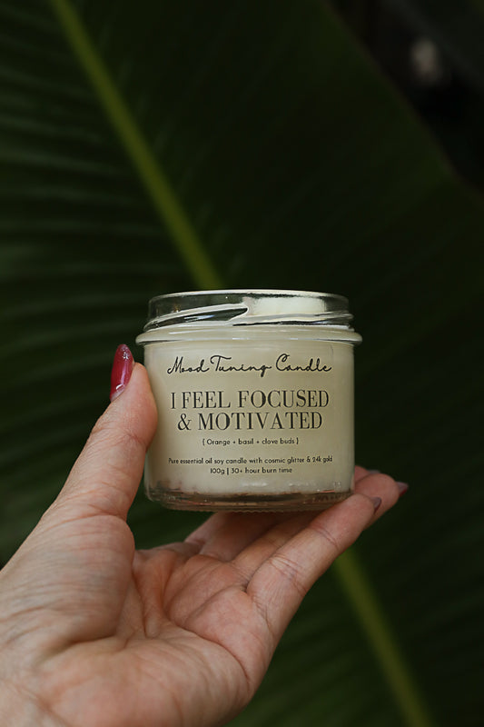 אני מרגישה ממוקדת ומלאת מוטיבציה | Mood Tuning Candle | I feel focused & motivated