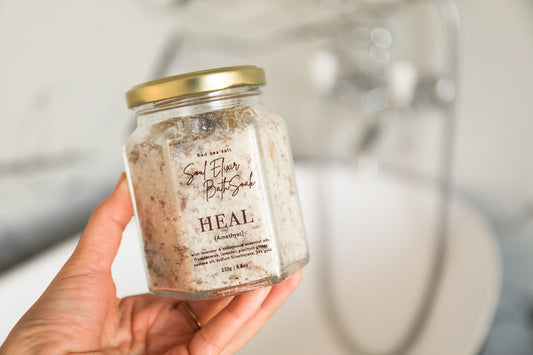 Soul Elixir Bath Soak { Heal } Red Sea Salt | Lavender & Cedarwood | Amethyst | Frankincense & dried lavender buds