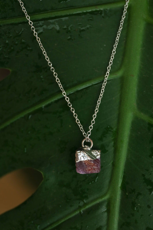 תליון גנסקי רובי | כסף | Ruby Genseki Pendant | Silver